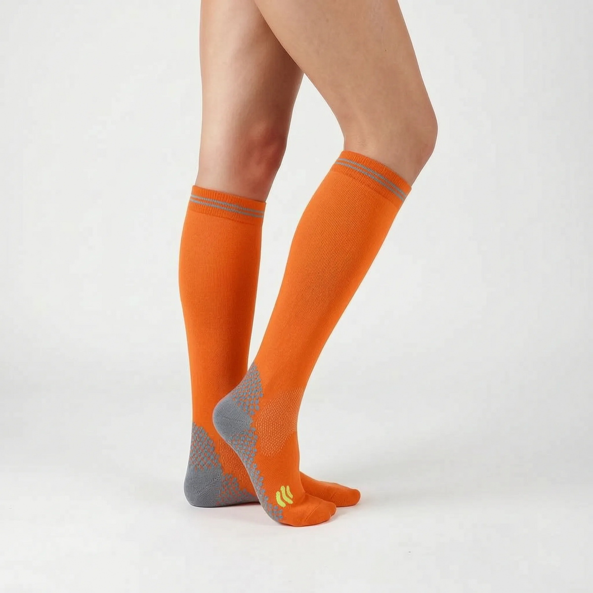 Unisex Knee-High Performance Compression Sports Socks
