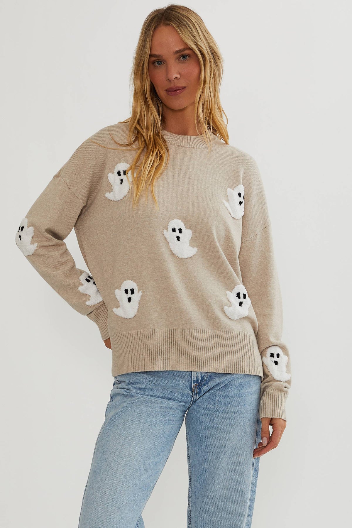 Women's Ghost Appliqué Knit Sweater - Cozy Long-Sleeve Sweater
