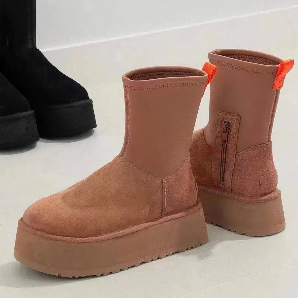 Bottes pour femme à tige lisse et fermeture éclair latérale