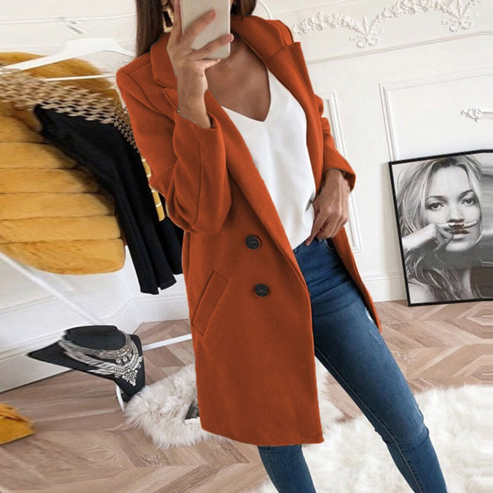 Manteau chic pour femme avec col à revers et poches