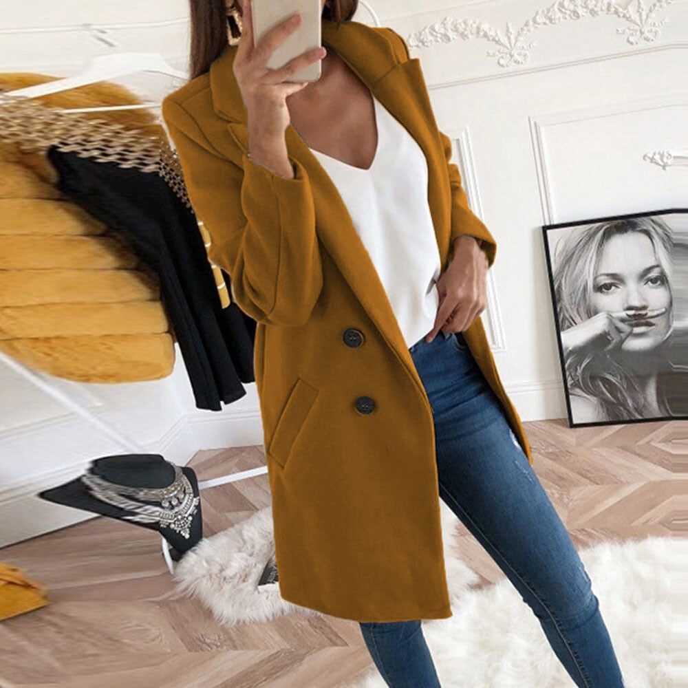 Manteau chic pour femme avec col à revers et poches