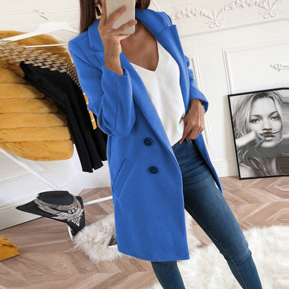 Manteau chic pour femme avec col à revers et poches
