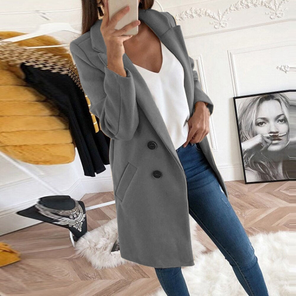 Manteau chic pour femme avec col à revers et poches