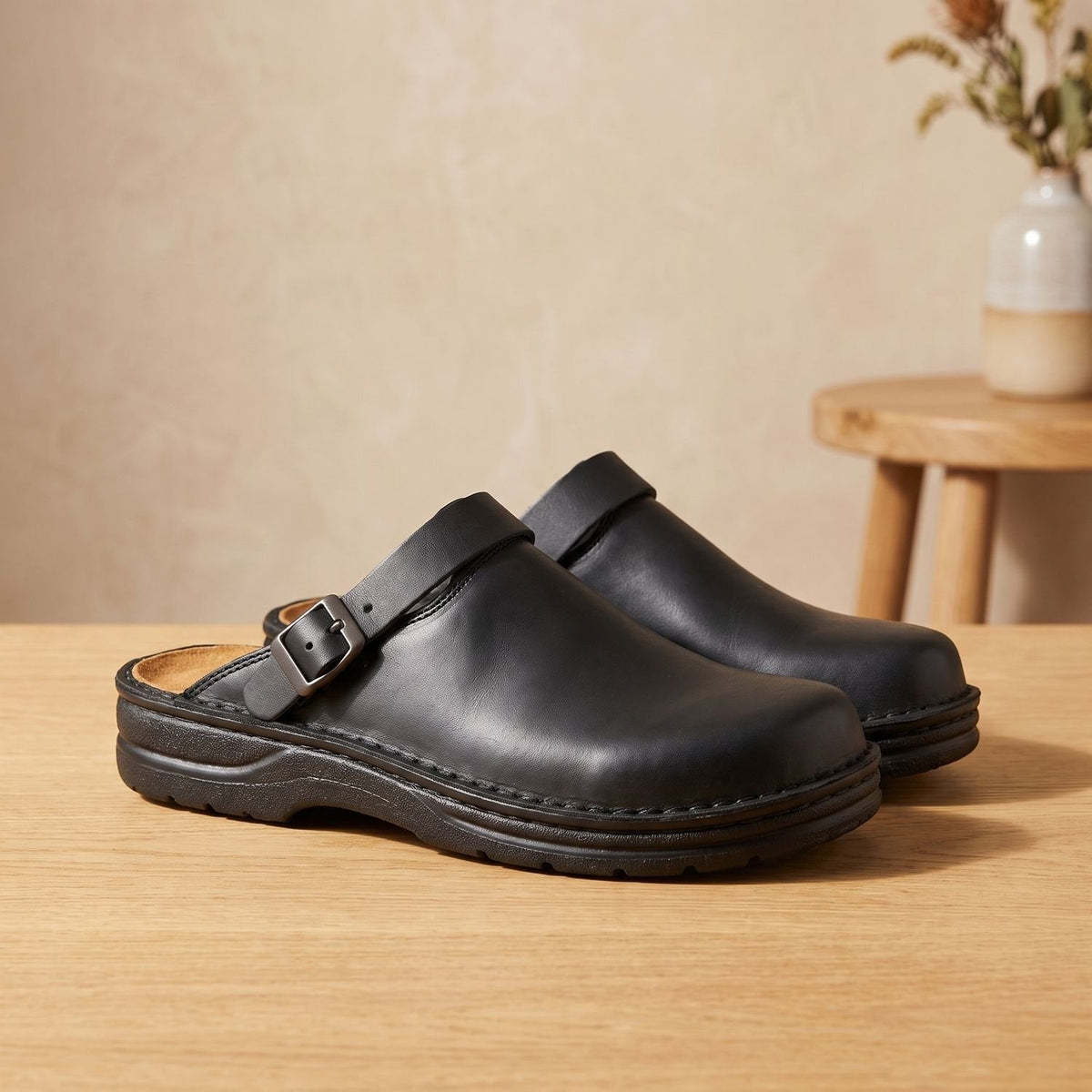 Sabots mules pour femme en cuir, plats, à bride avec boucle et à enfiler