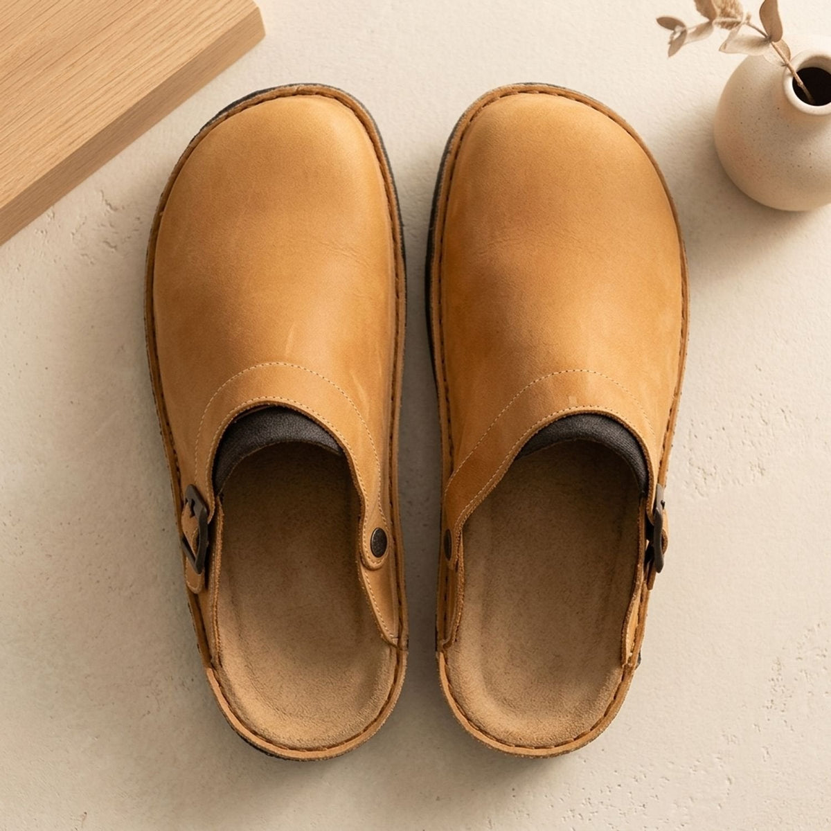 Sabots mules pour femme en cuir, plats, à bride avec boucle et à enfiler