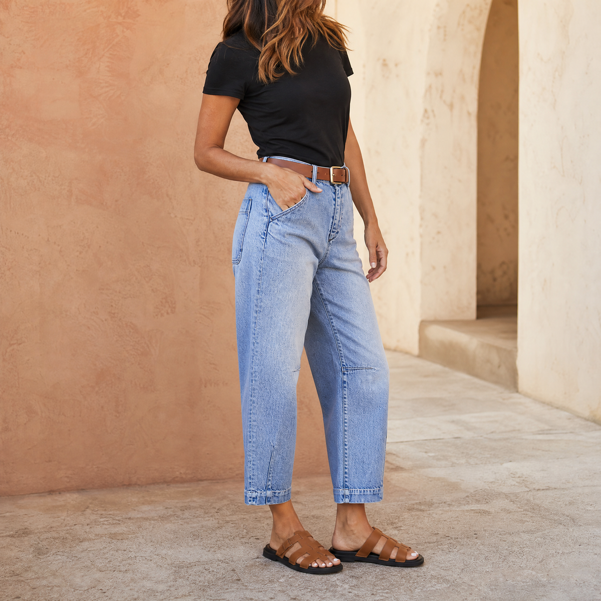 Jean raccourci pour femme, taille haute et jambes ballon
