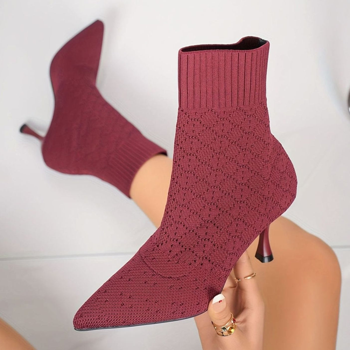 Bottines chaussettes pour femmes en maille, à bout pointu et talon aiguille
