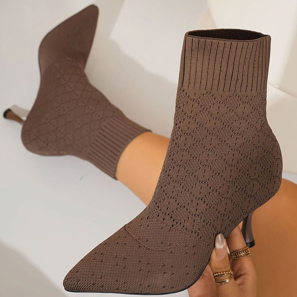 Bottines chaussettes pour femmes en maille, à bout pointu et talon aiguille