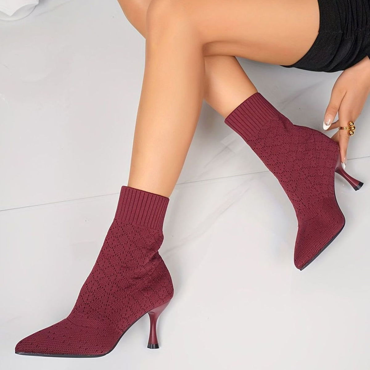 Bottines chaussettes pour femmes en maille, à bout pointu et talon aiguille