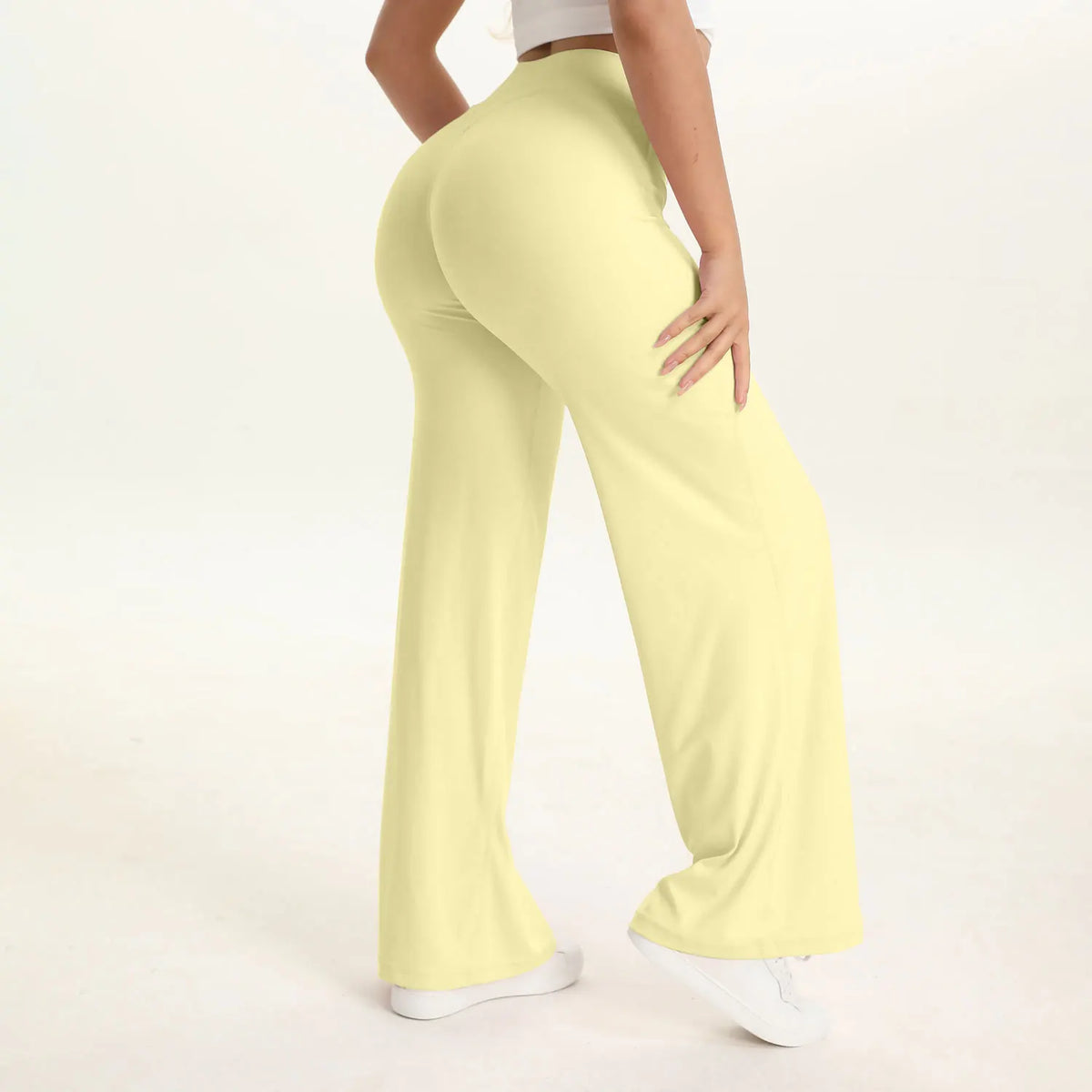 Women's Mid-Waist Straight-Leg Yoga Pants - Soft Gym & Pilates Trousers in Nylon-Elastane Blend