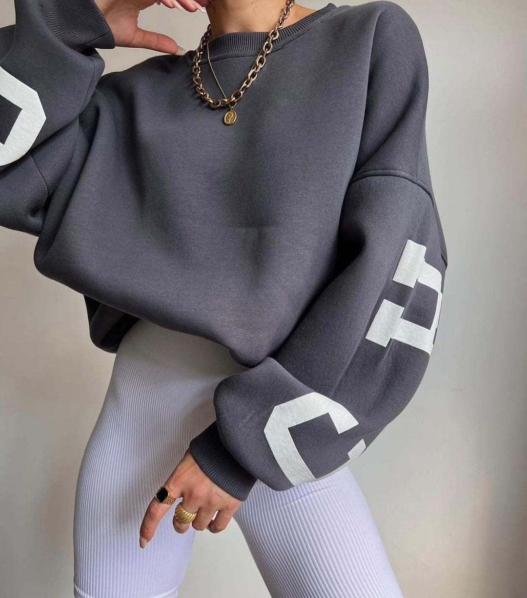 Women's Oversized Fleece-Lined Varsity Sleeve Crewneck Sweatshirt