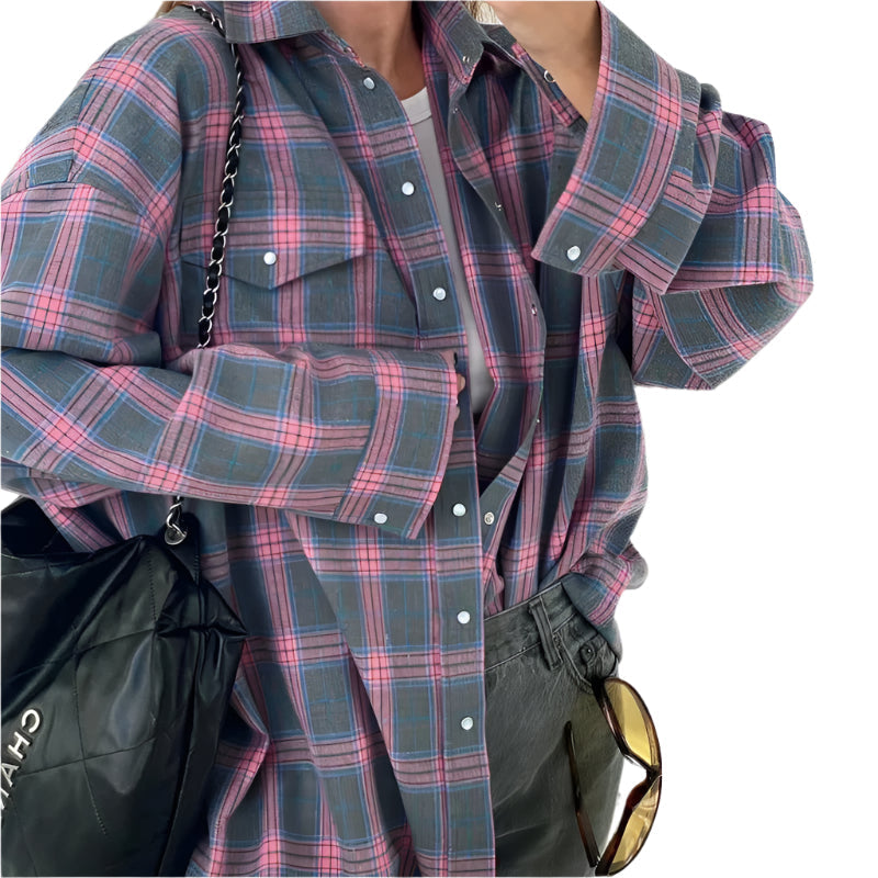 Women's Oversized Plaid Shirt – Long-Sleeved for Comfort