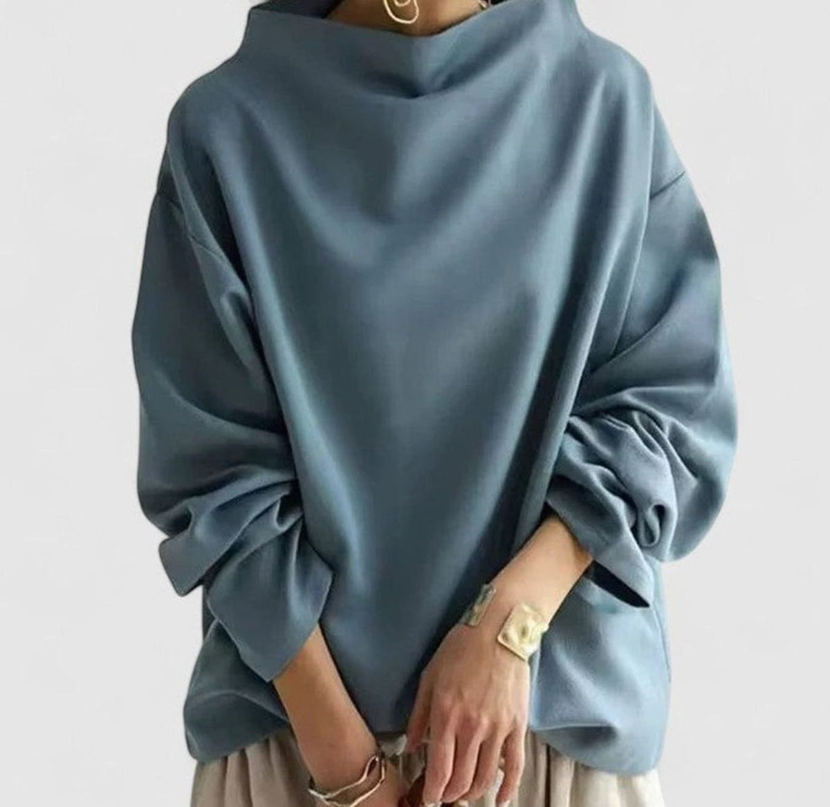 Women's Relaxed-Fit Mock-Neck Long-Sleeve Sweatshirt Top