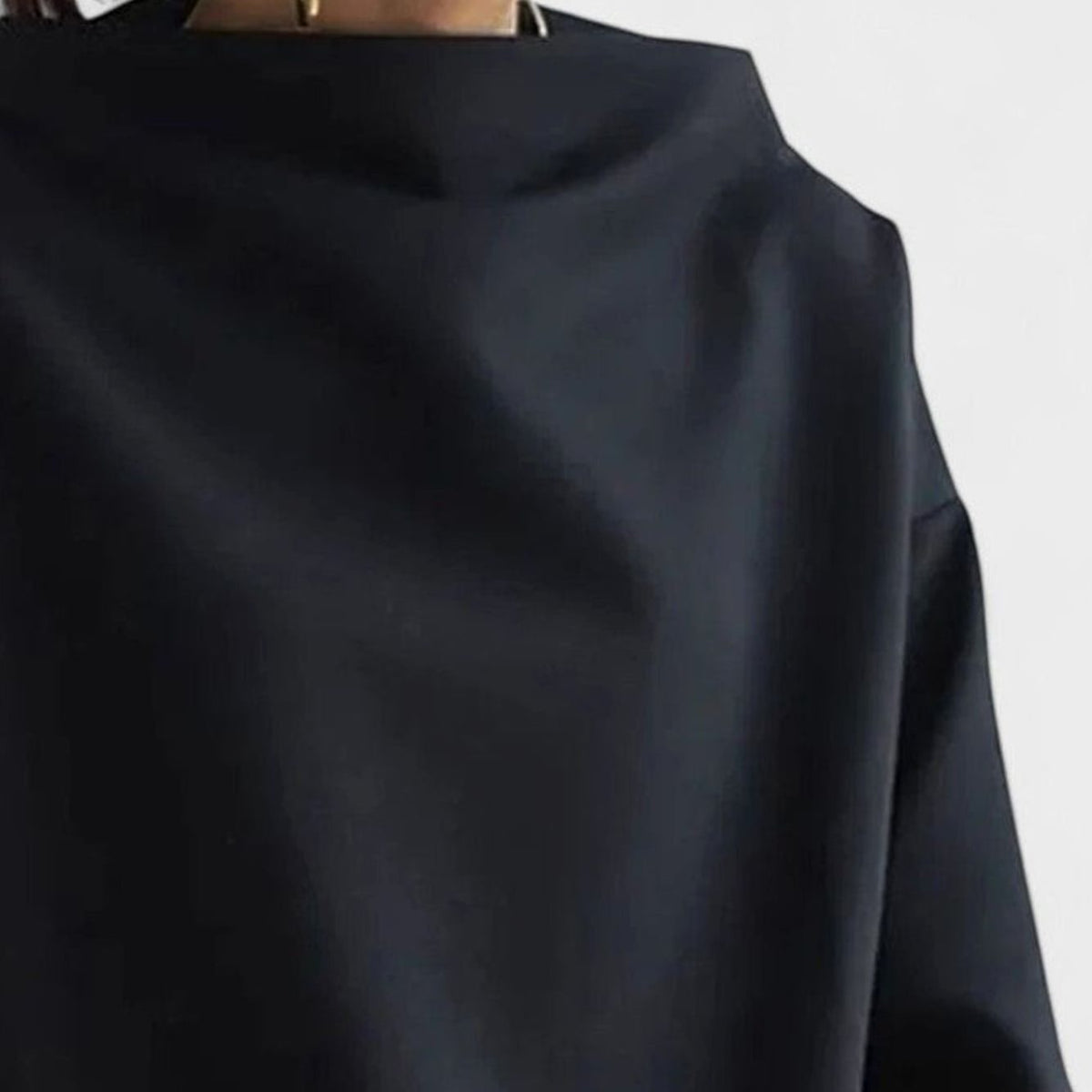 Women's Relaxed-Fit Mock-Neck Long-Sleeve Sweatshirt Top