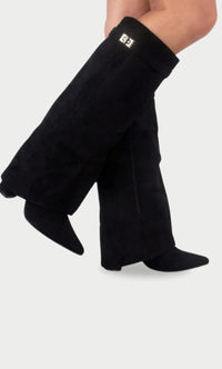 Bottes cuissardes pour femme en daim à bout pointu et boucle dorée
